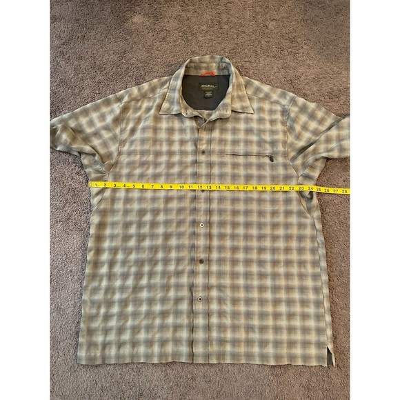 Men's Eddie Bauer Outdoor Plaid Short Sleeve Button Shirt Lot (2) Large - Picture 11 of 12